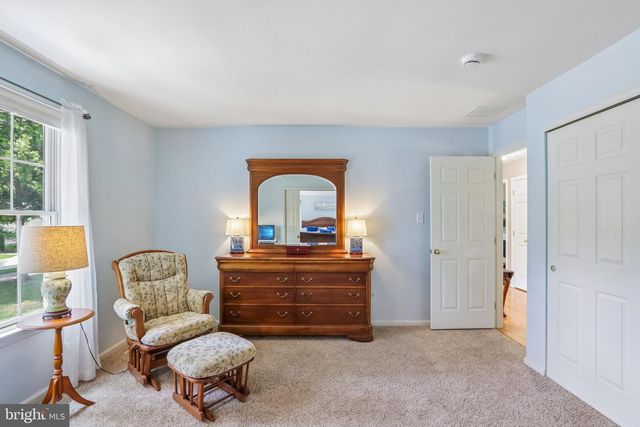 164 MEMORIAL LN, Mount Laurel, NJ 08054