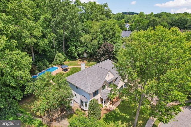 164 MEMORIAL LN, Mount Laurel, NJ 08054