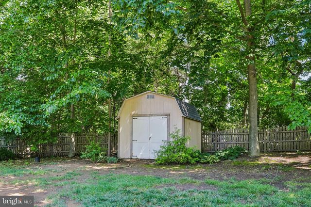 164 MEMORIAL LN, Mount Laurel, NJ 08054