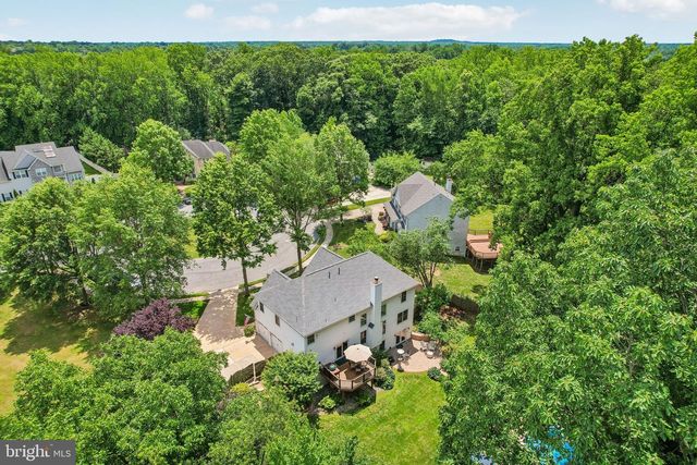 164 MEMORIAL LN, Mount Laurel, NJ 08054