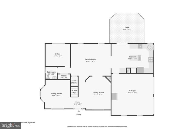 164 MEMORIAL LN, Mount Laurel, NJ 08054