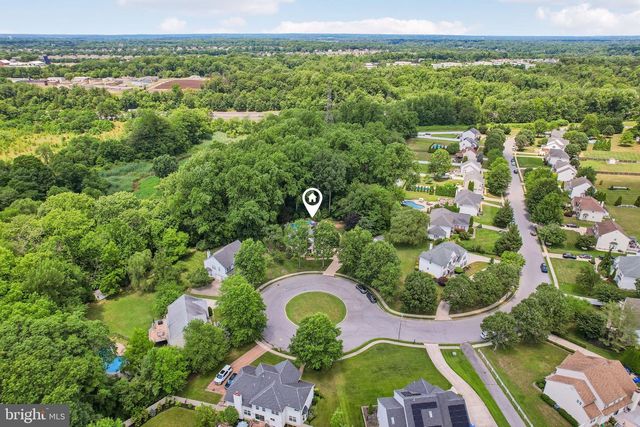 164 MEMORIAL LN, Mount Laurel, NJ 08054