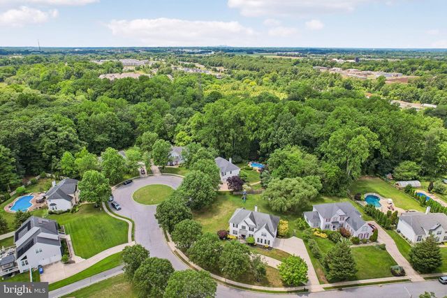 164 MEMORIAL LN, Mount Laurel, NJ 08054