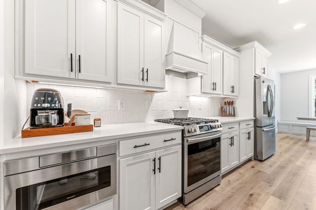 410 Old Plantation Dr., Pawleys Island, SC 29585