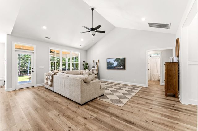 410 Old Plantation Dr., Pawleys Island, SC 29585