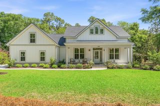 410 Old Plantation Dr., Pawleys Island, SC 29585