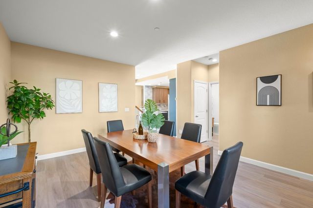 6264 Rocky Point Court, Oakland, CA 94605