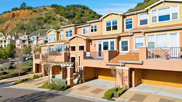 6264 Rocky Point Court, Oakland, CA 94605