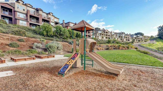 6264 Rocky Point Court, Oakland, CA 94605