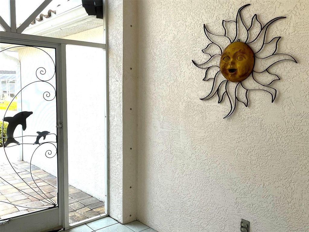 Image 4 of property listing at 4041 KING TARPON DRIVE, Punta Gorda, FL 33955