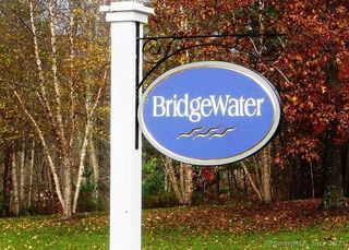 31 Stockbridge Drive, Avon, CT 06001