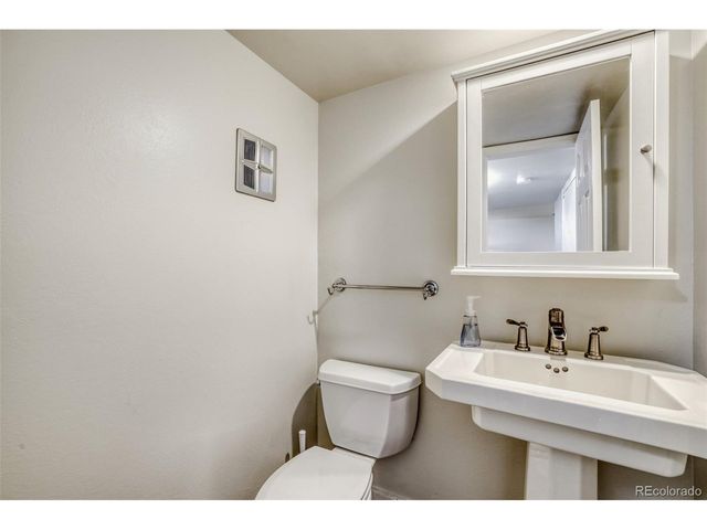 10135 W Iowa Ave, Lakewood, CO 80232