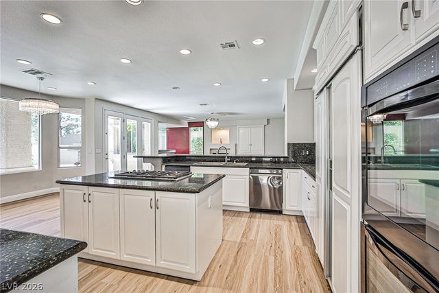 1828 Dolce Drive, Las Vegas, NV 89134