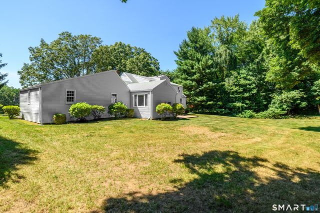 220 Stockade Road, Glastonbury, CT 06073