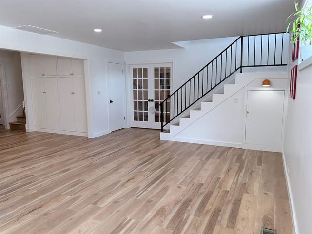 1718 Smoking Oak Court, Norman, OK 73072