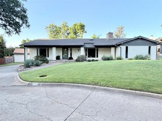 1718 Smoking Oak Court, Norman, OK 73072