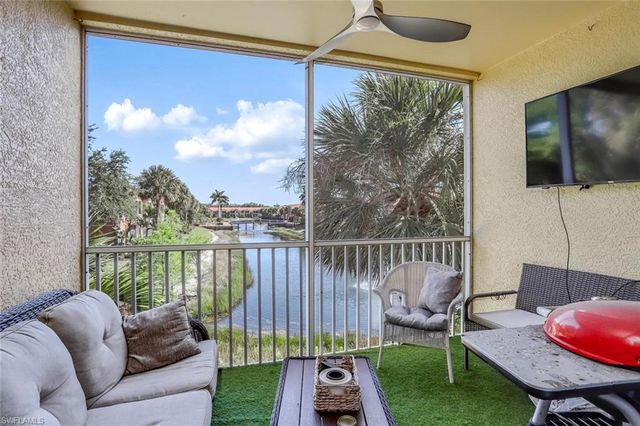 20281 Estero Gardens CIR 204, Estero, FL 33928