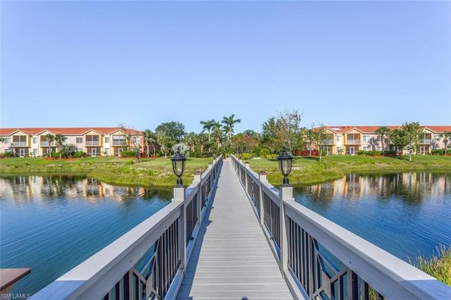 20281 Estero Gardens CIR 204, Estero, FL 33928
