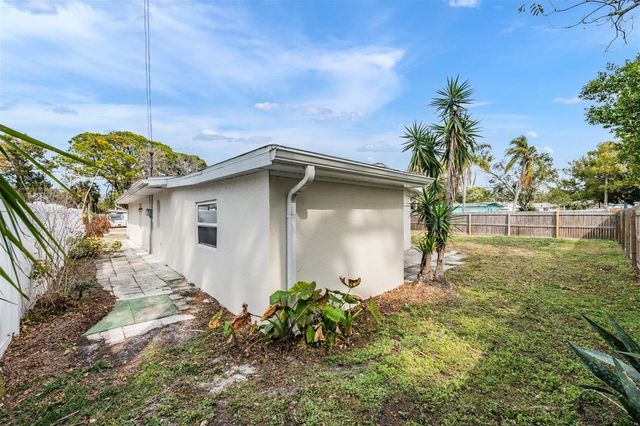 5312 DARTMOUTH ROAD, New Port Richey, FL 34652