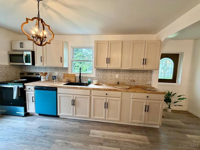 1194 Old Oxford Road, Hanover Twp, OH 45013