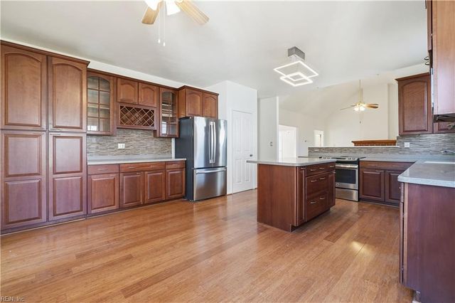 4808 Oriole DR, Chesapeake, VA 23321