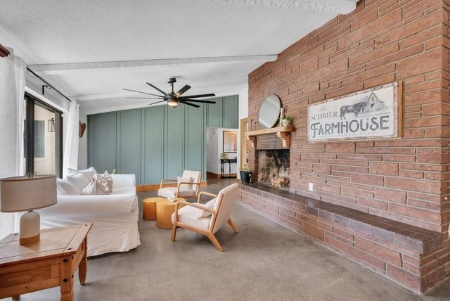 7820 LITHIA PINECREST ROAD, Lithia, FL 33547