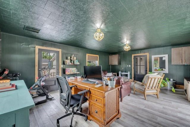 7820 LITHIA PINECREST ROAD, Lithia, FL 33547