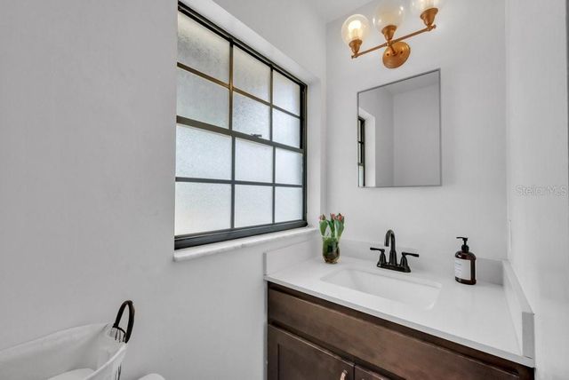 7820 LITHIA PINECREST ROAD, Lithia, FL 33547