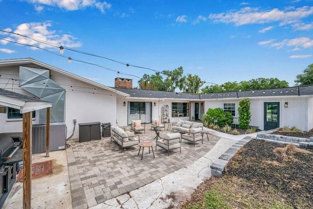 7820 LITHIA PINECREST ROAD, Lithia, FL 33547