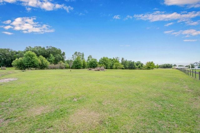 7820 LITHIA PINECREST ROAD, Lithia, FL 33547