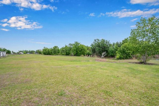 7820 LITHIA PINECREST ROAD, Lithia, FL 33547