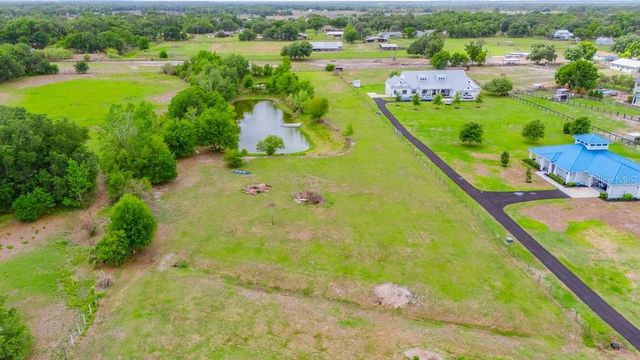 7820 LITHIA PINECREST ROAD, Lithia, FL 33547