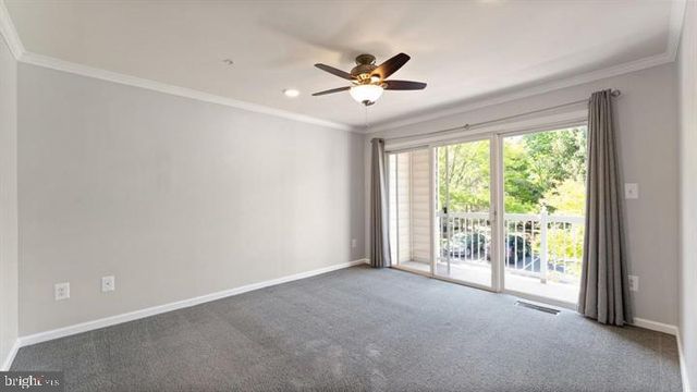 1918 CRESCENT PARK DR, Reston, VA 20190