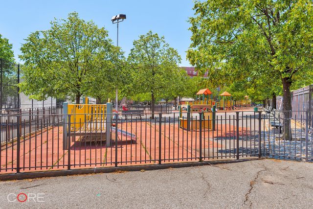 4222 Ketcham St Apt 10E, New York City, NY 11373