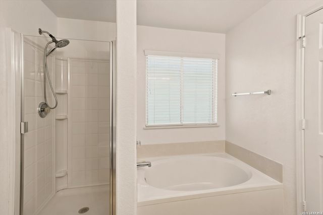 27207 Rio Pass, Boerne, TX 78015