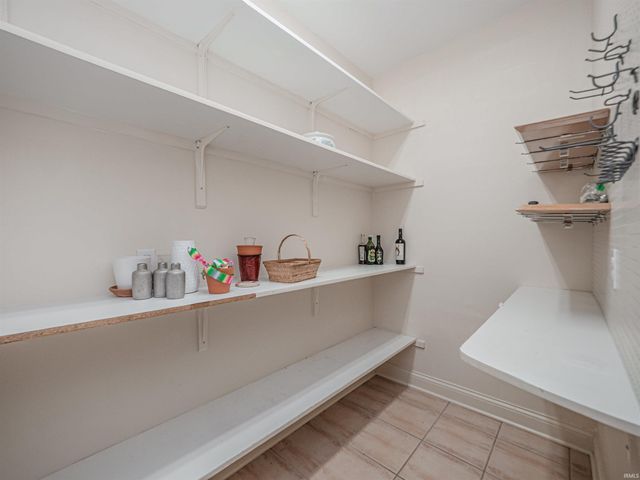 10286 Shefield Court, Newburgh, IN 47630