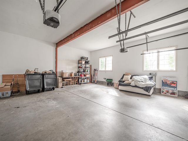 10286 Shefield Court, Newburgh, IN 47630