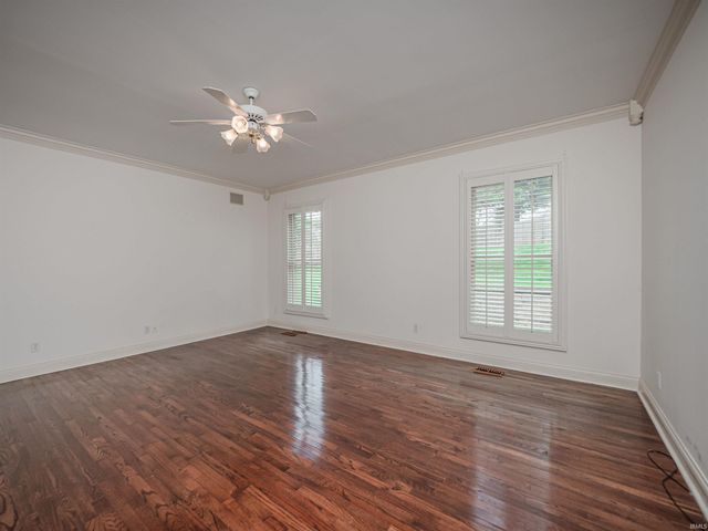 10286 Shefield Court, Newburgh, IN 47630