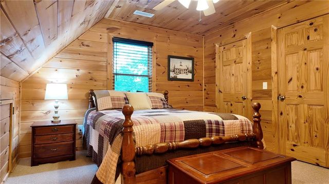 343 Seneca Drive, Ellijay, GA 30540