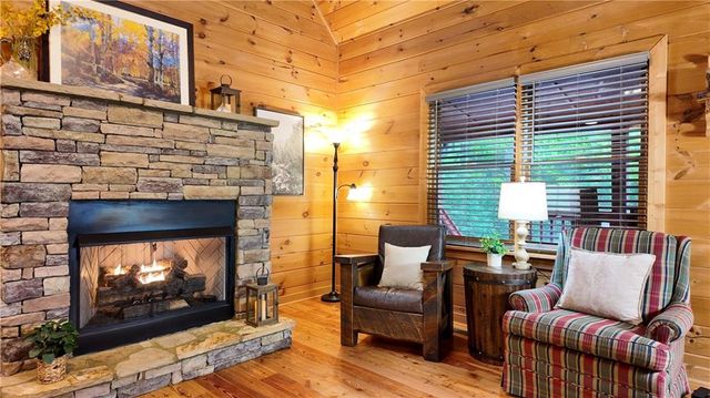 343 Seneca Drive, Ellijay, GA 30540