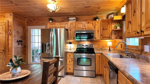 343 Seneca Drive, Ellijay, GA 30540