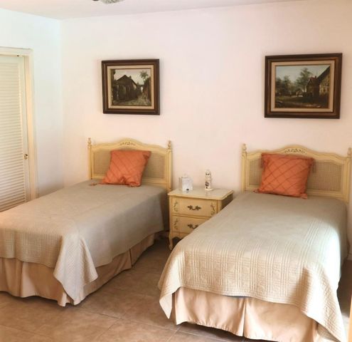 2050 NE 39th Street 209w, Lighthouse Point, FL 33064