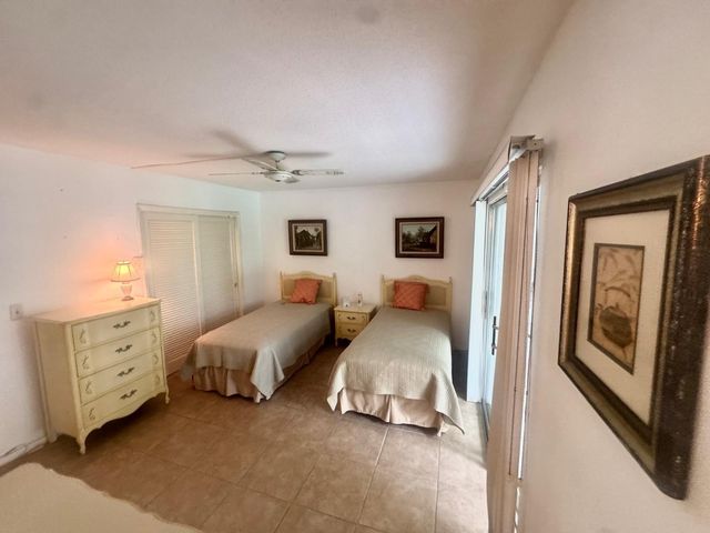 2050 NE 39th Street 209w, Lighthouse Point, FL 33064