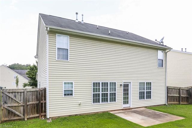 5902 Laurel Creek Court, Greensboro, NC 27405