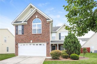 5902 Laurel Creek Court, Greensboro, NC 27405