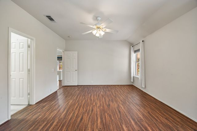 203 Julian Drive, Rockwall, TX 75087