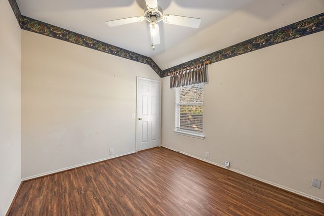 203 Julian Drive, Rockwall, TX 75087