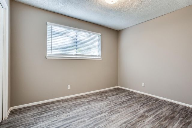 607 Thrush Ave B, Austin, TX 78753