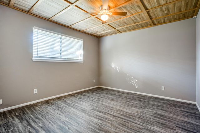 607 Thrush Ave B, Austin, TX 78753