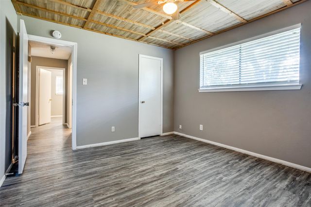 607 Thrush Ave B, Austin, TX 78753